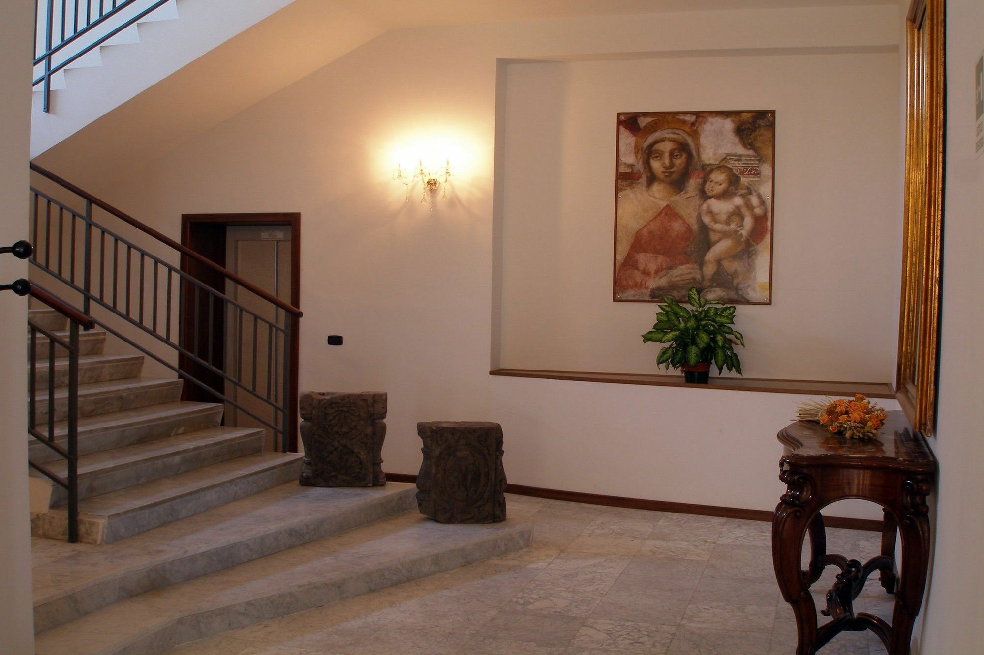 Hotel La Casa Del Pellegrino Sant' Anastasia Екстер'єр фото